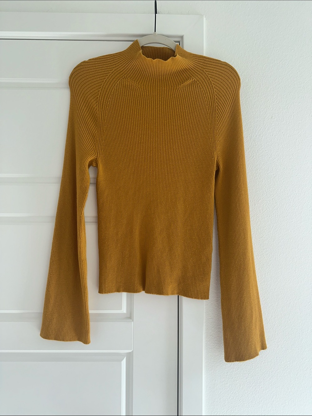 Banana Republic Mustard Ribbed Mock Neck Long-Sleeve Top Small